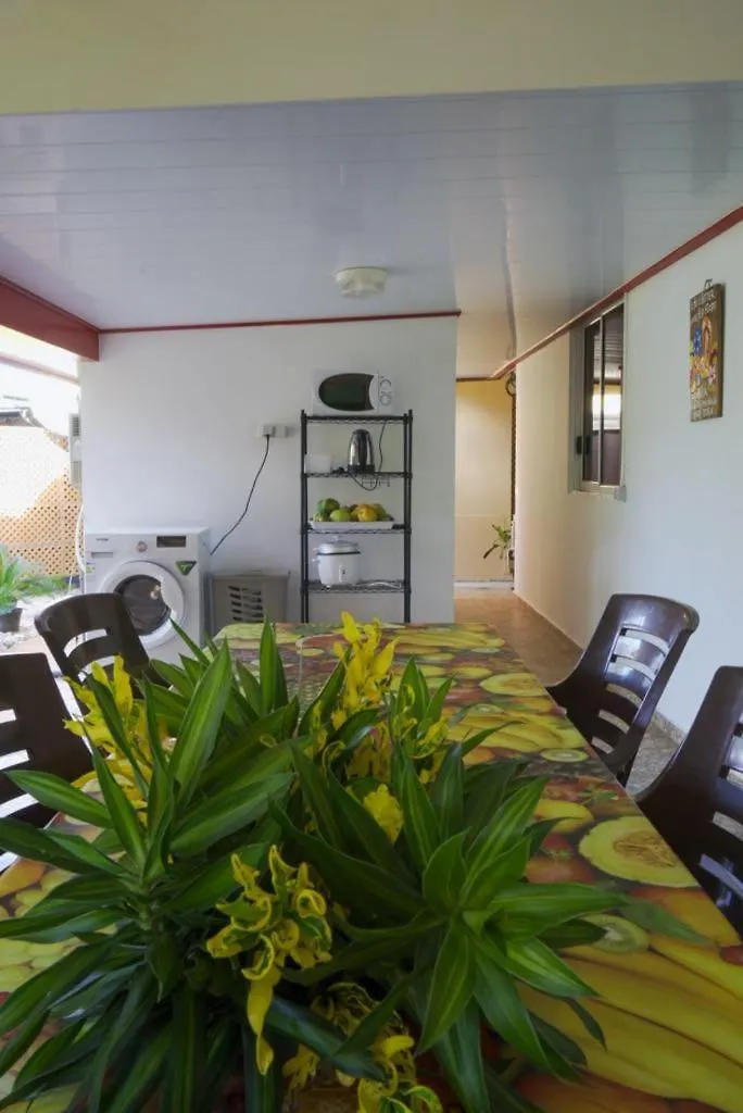 Lemon House Hotel Maroe 0*,