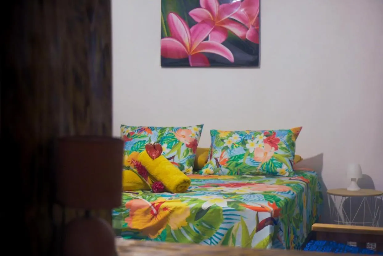 Guest house Lemon House Hotel Maroe